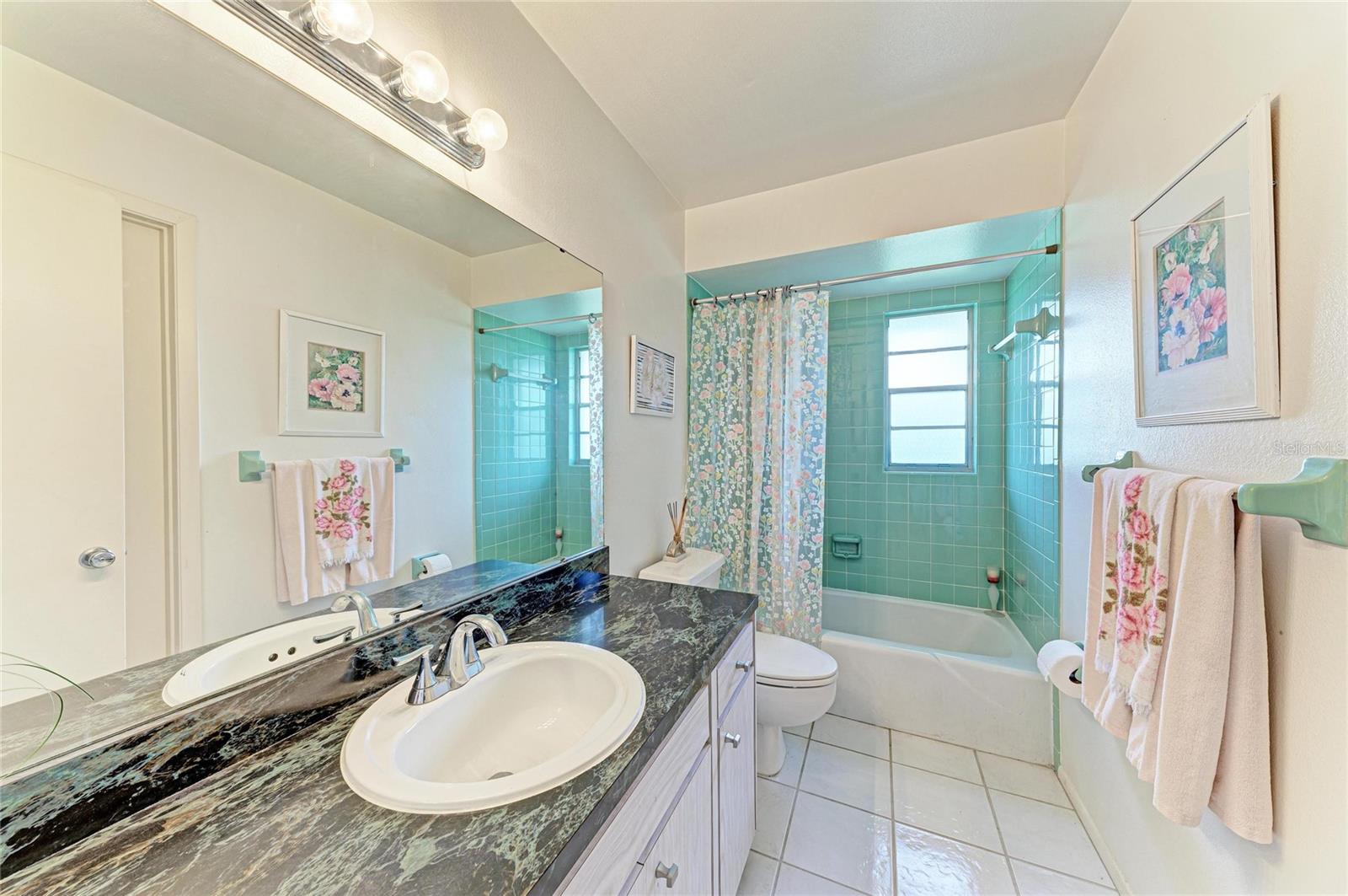 Image 26 of 31 For 3303 Chicago Avenue