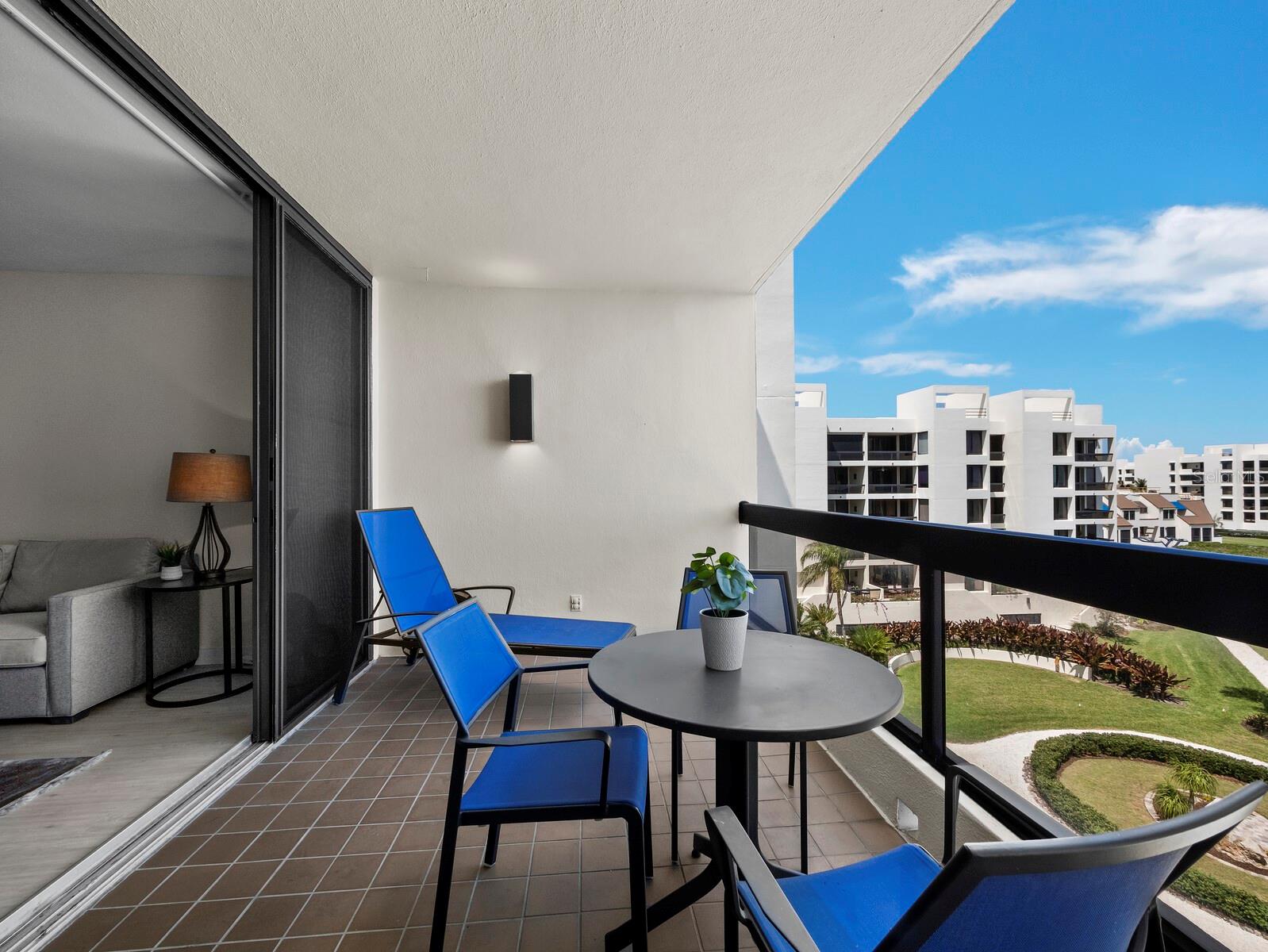 Image 11 of 50 For 1930 Harbourside Drive 145