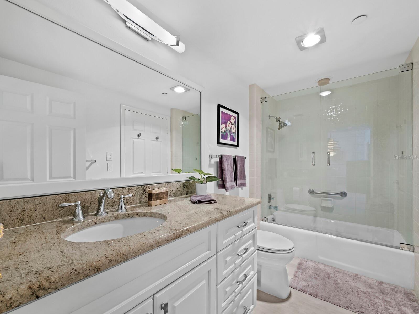 Image 17 of 50 For 1930 Harbourside Drive 145