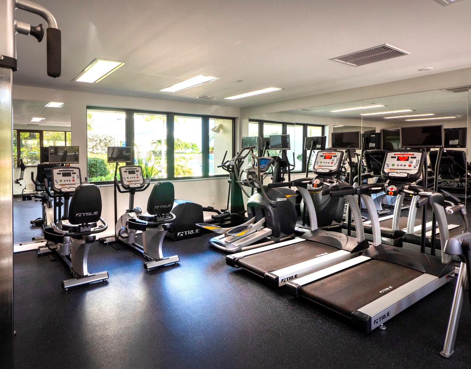 Image 29 of 50 For 1930 Harbourside Drive 145