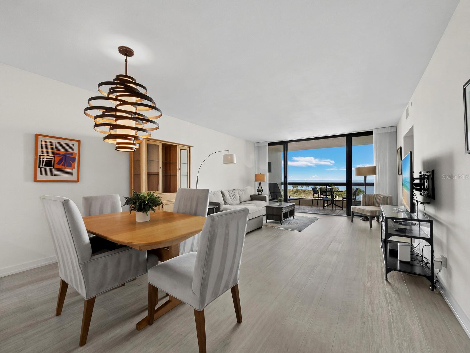 Image 5 of 50 For 1930 Harbourside Drive 145