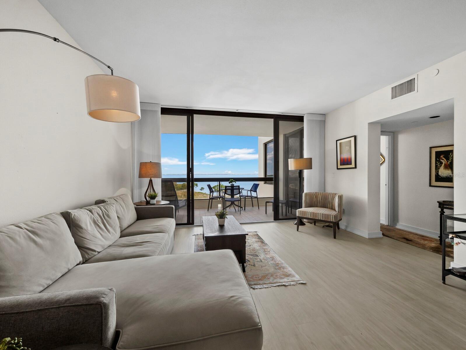 Image 7 of 50 For 1930 Harbourside Drive 145