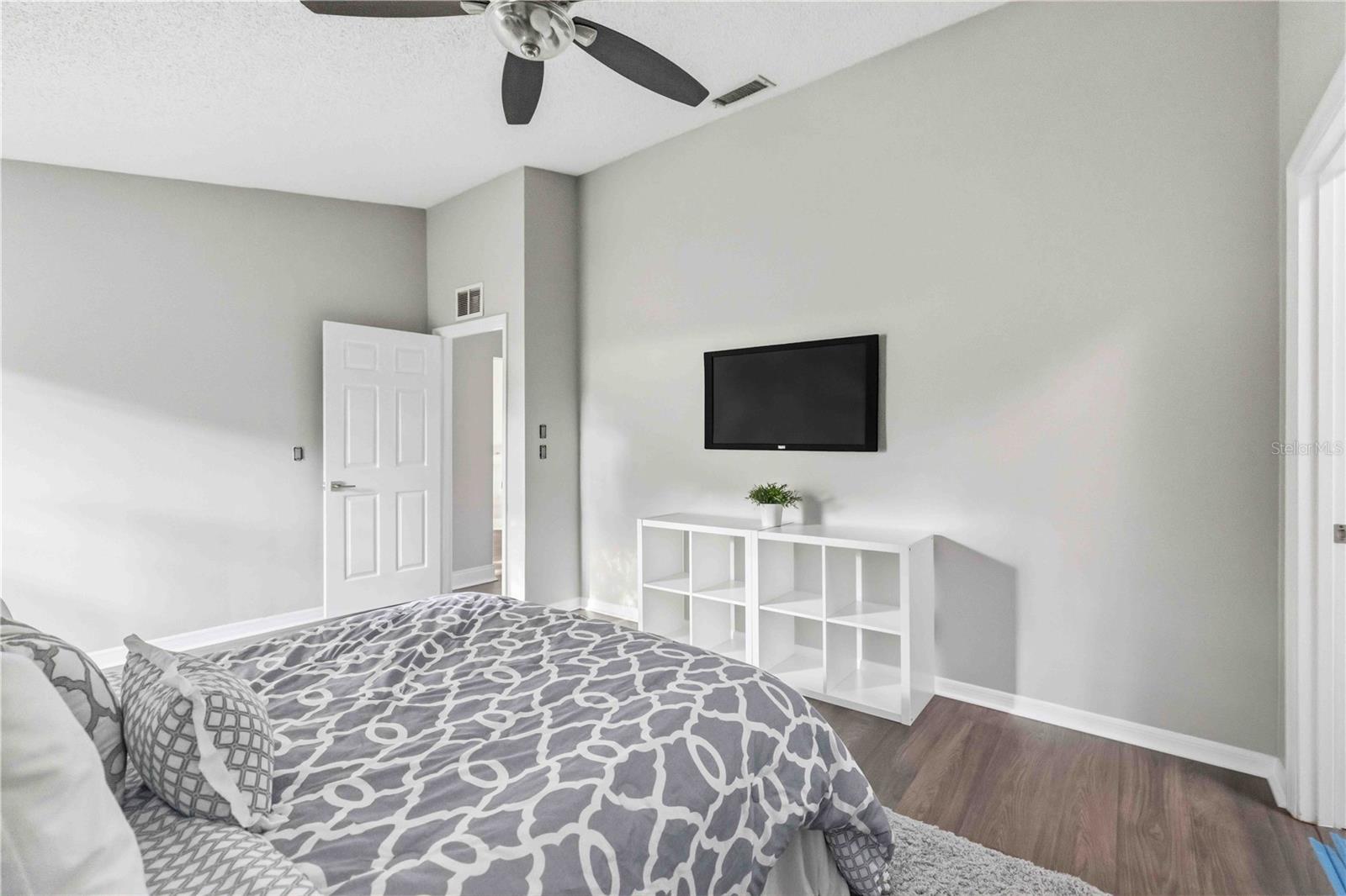 Image 18 of 28 For 7795 Pine Trace