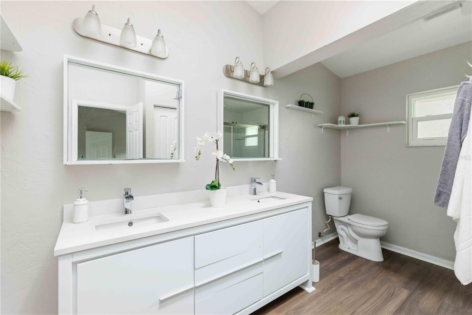 Image 19 of 28 For 7795 Pine Trace