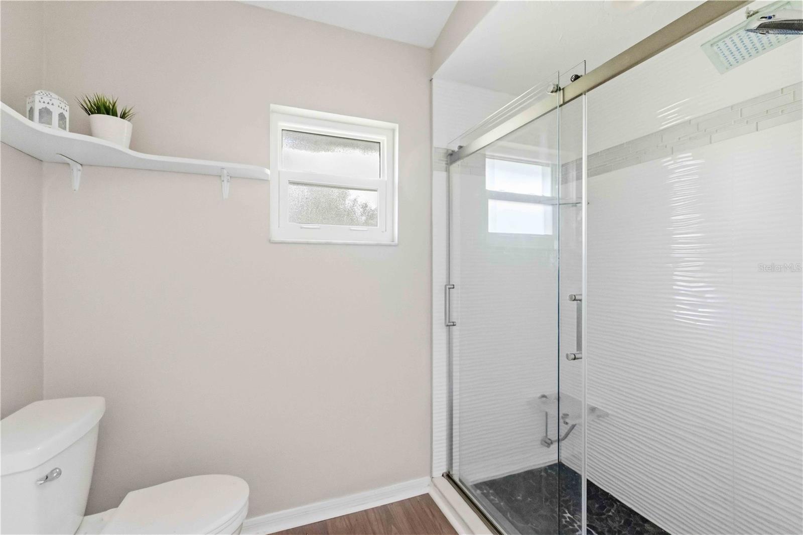 Image 20 of 28 For 7795 Pine Trace