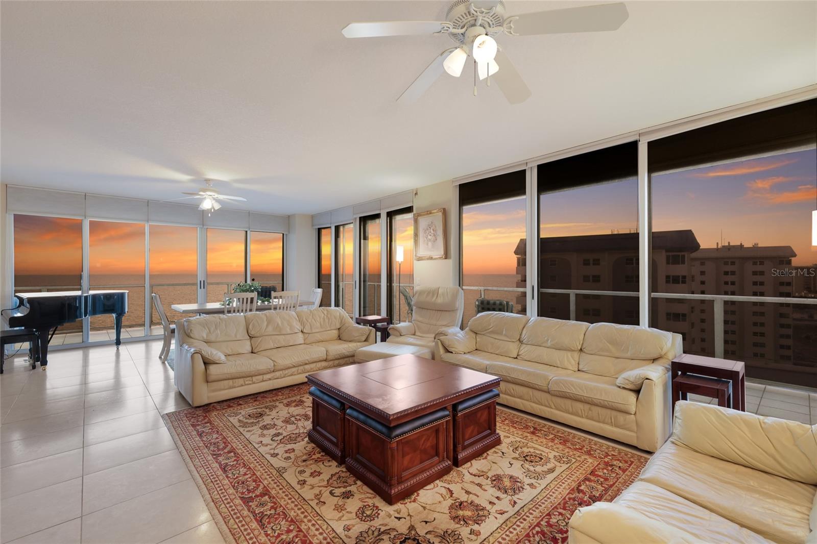 Image 6 of 66 For 1800 Benjamin Franklin Drive B1006