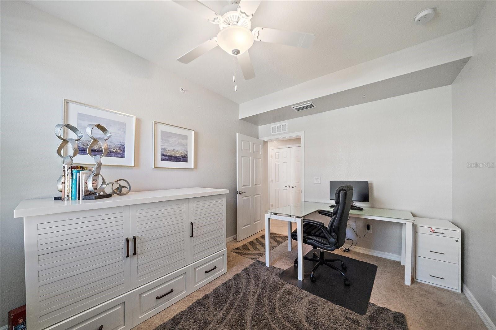 Image 24 of 58 For 18027 Gawthrop Drive 101