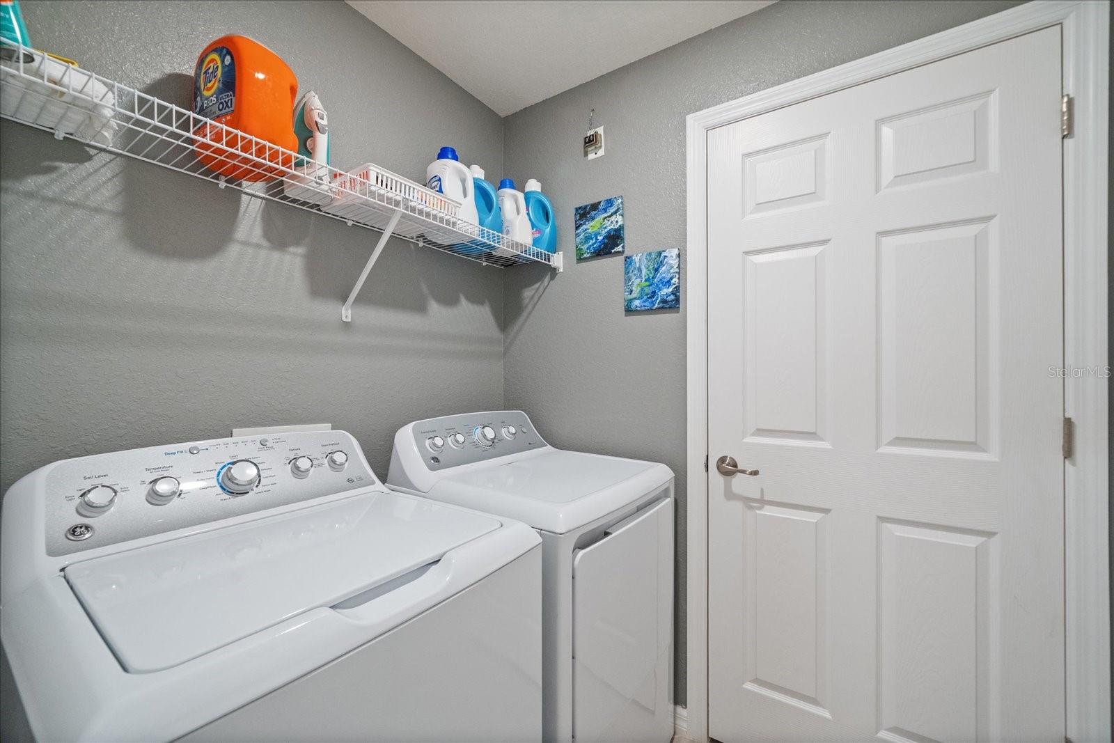 Image 25 of 58 For 18027 Gawthrop Drive 101