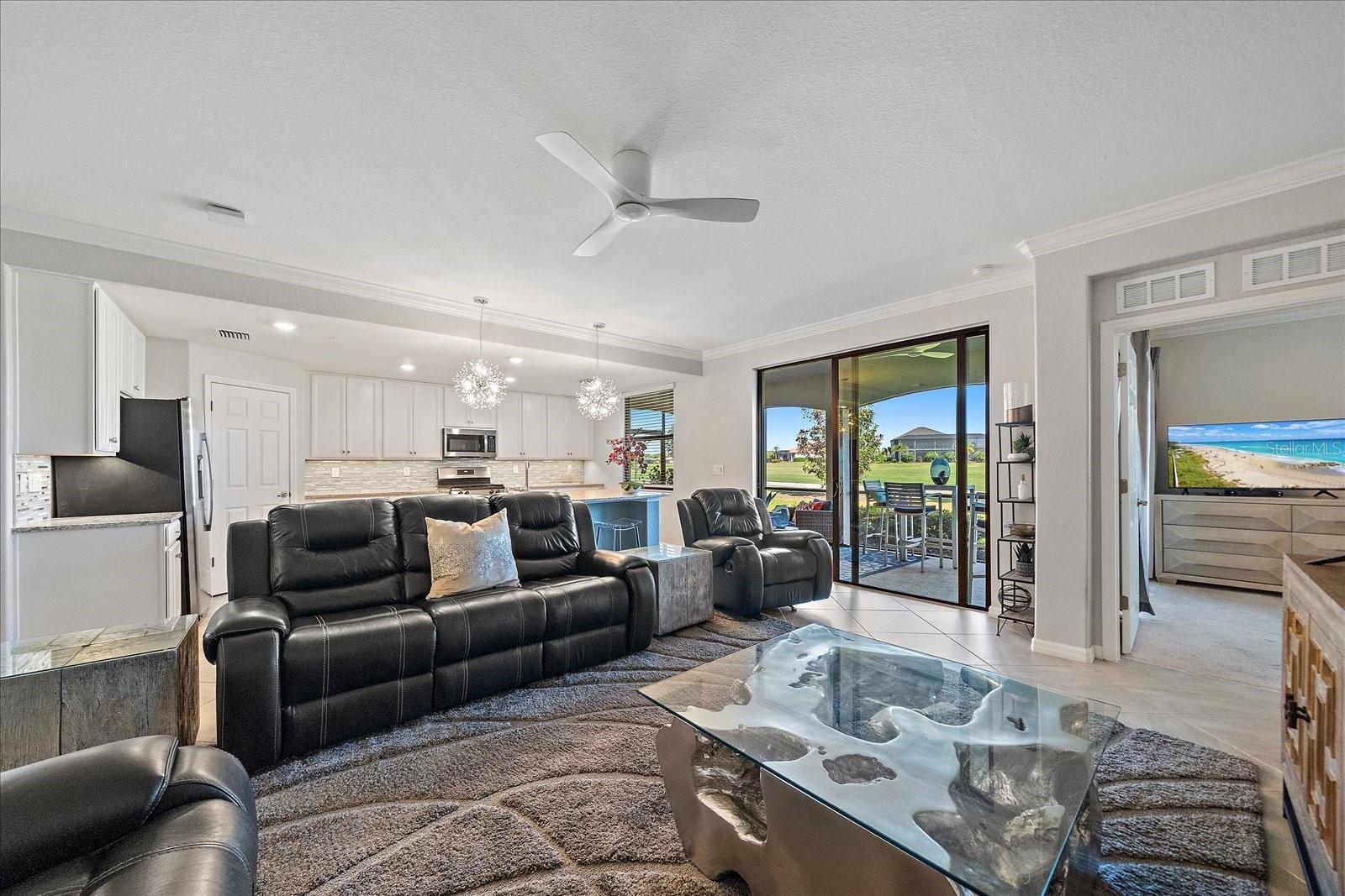 Image 28 of 58 For 18027 Gawthrop Drive 101