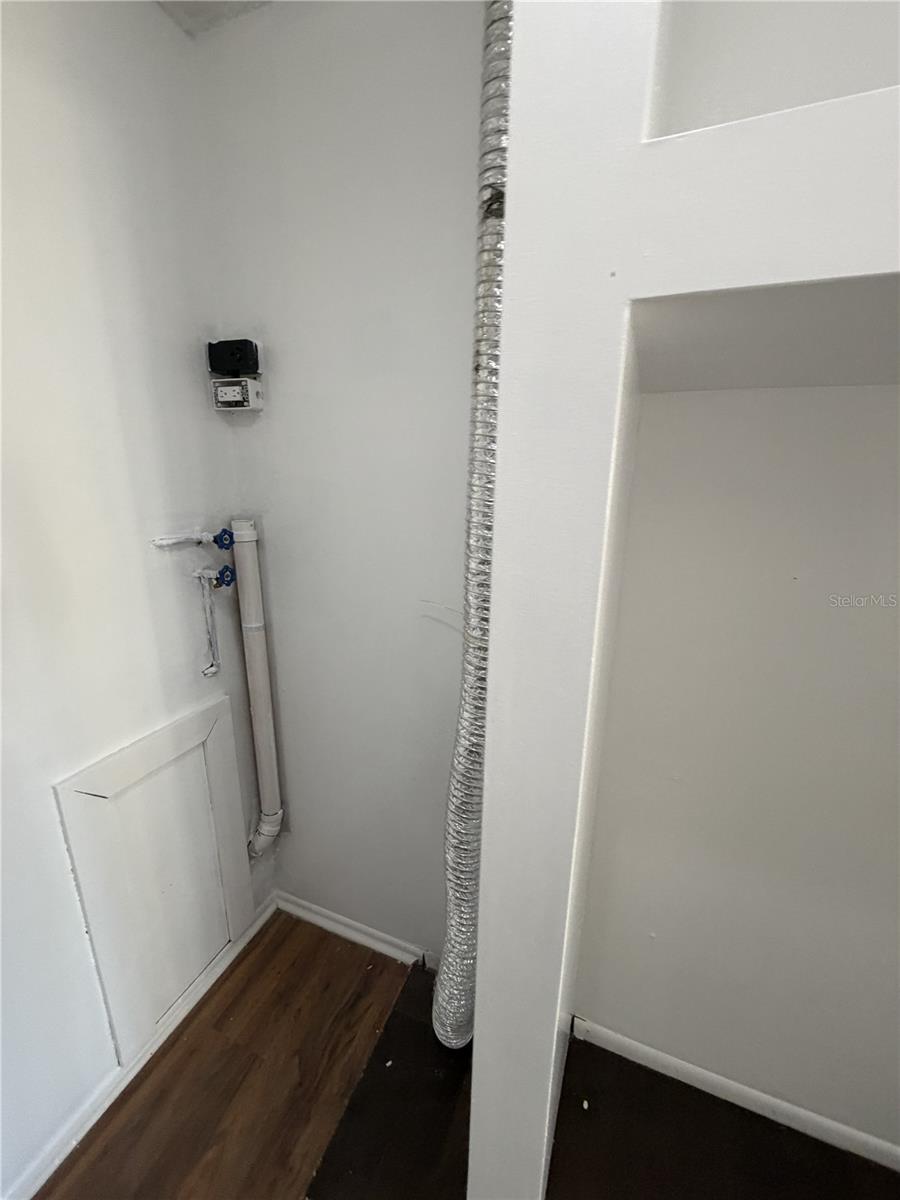 Image 24 of 36 For 2625 State Road 590  1623