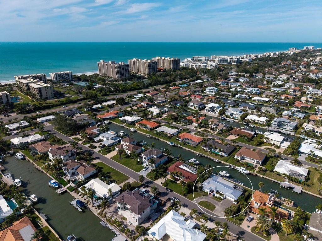 Image 43 of 49 For 561 Birdie Lane