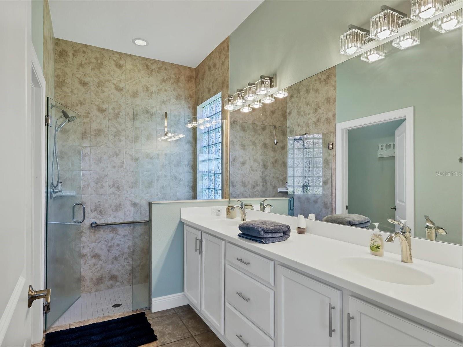 Image 24 of 62 For 10424 Crooked Creek Drive