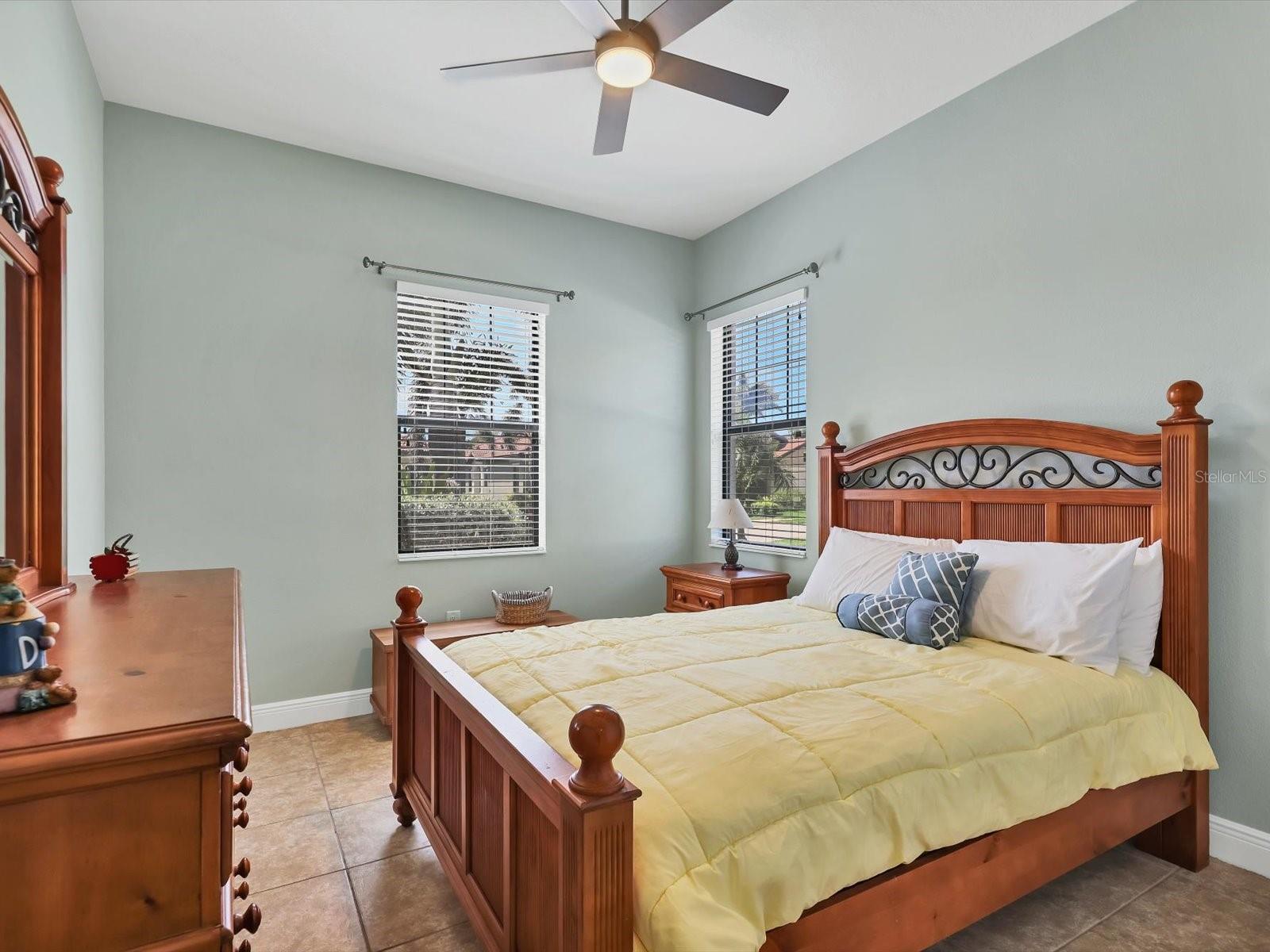 Image 29 of 62 For 10424 Crooked Creek Drive