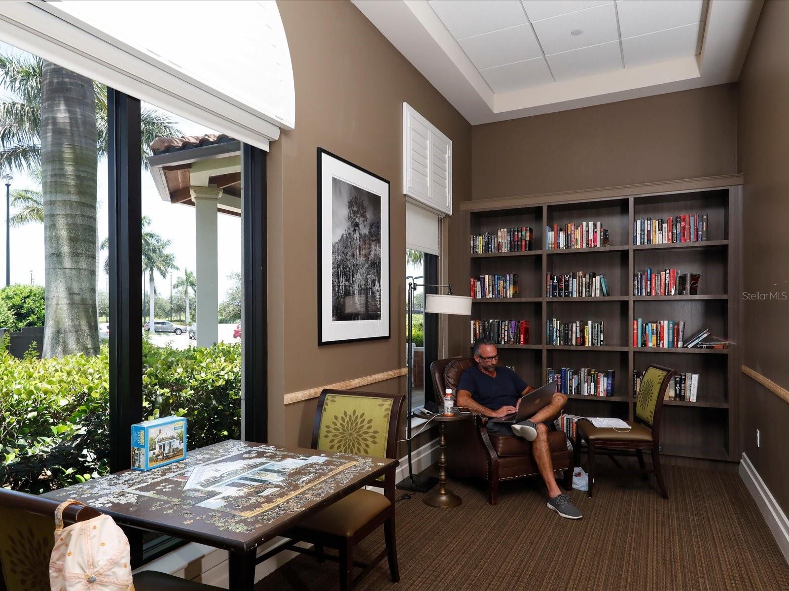 Image 47 of 62 For 10424 Crooked Creek Drive