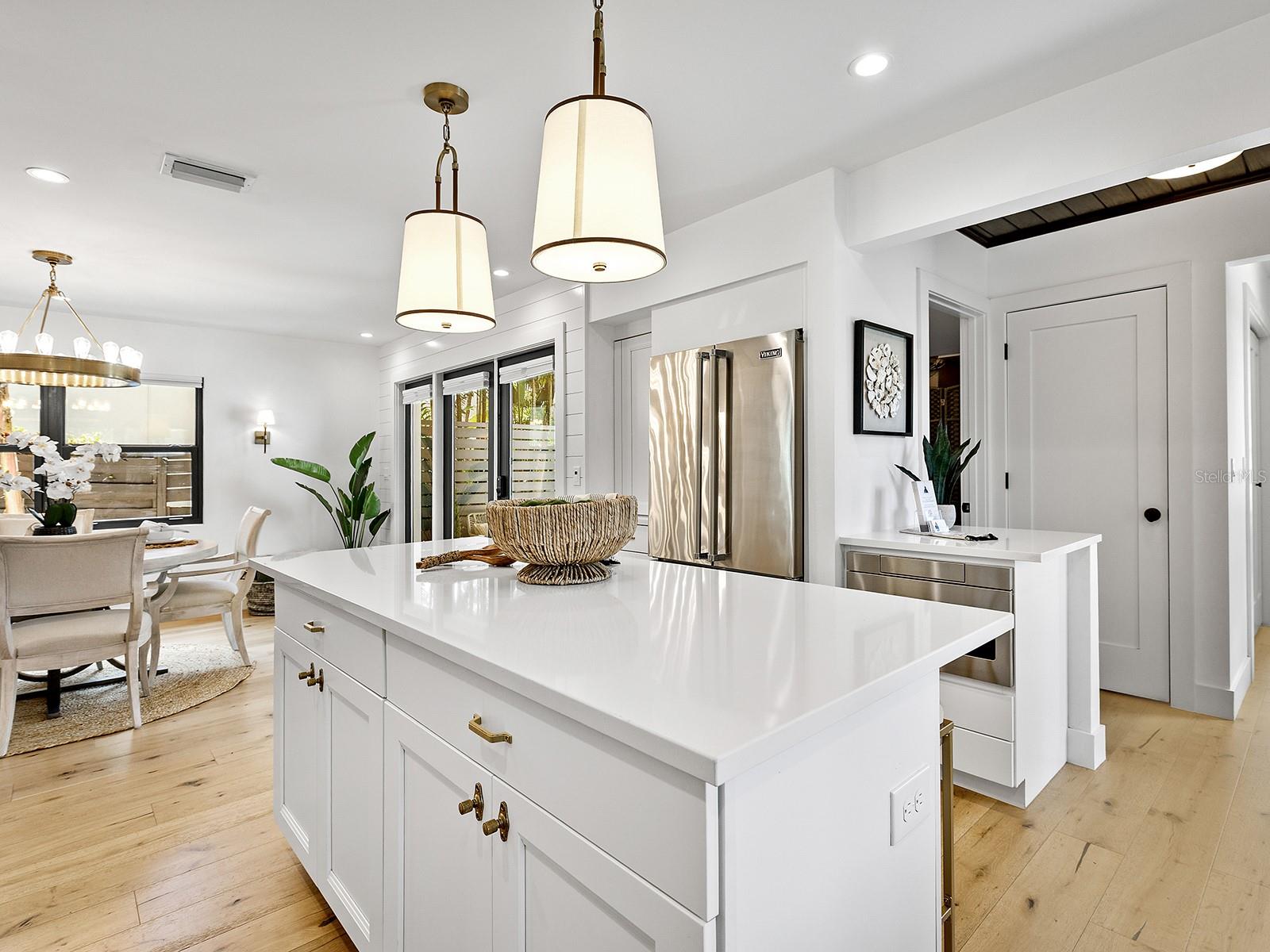 Image 13 of 32 For 617 Madison Court