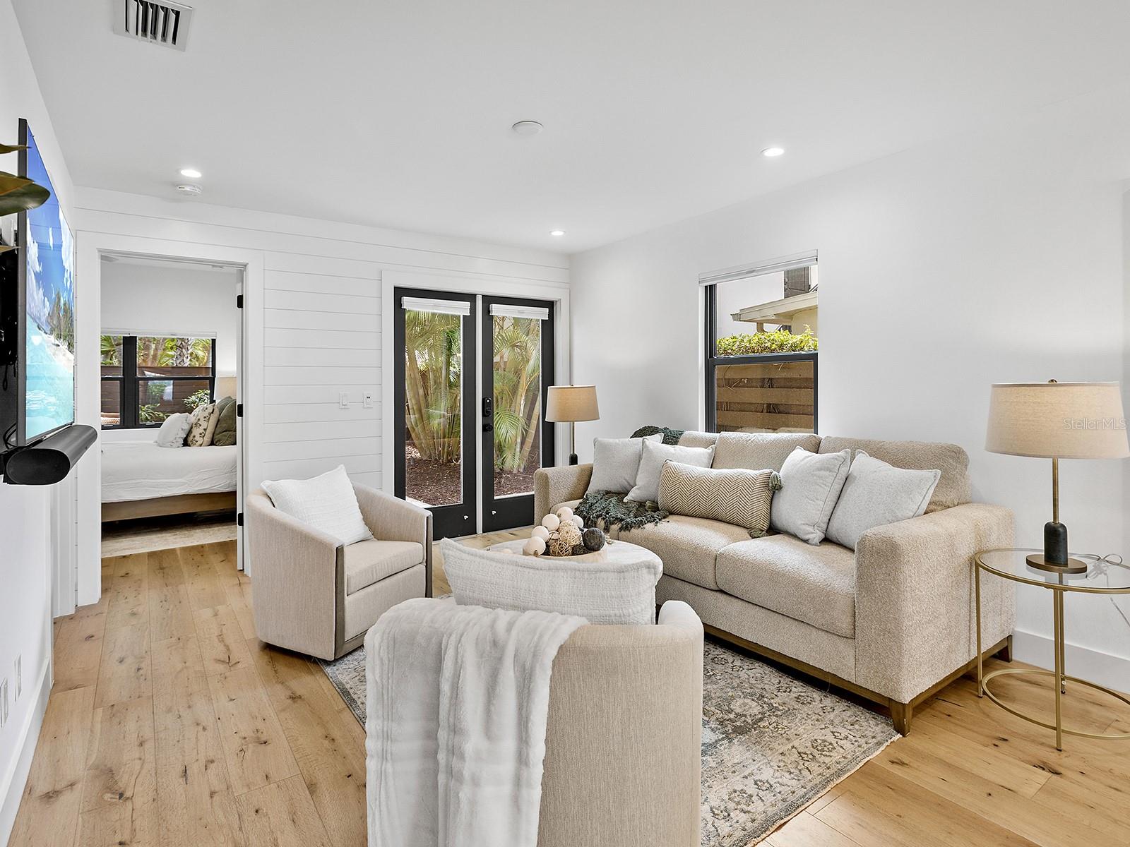 Image 7 of 32 For 617 Madison Court