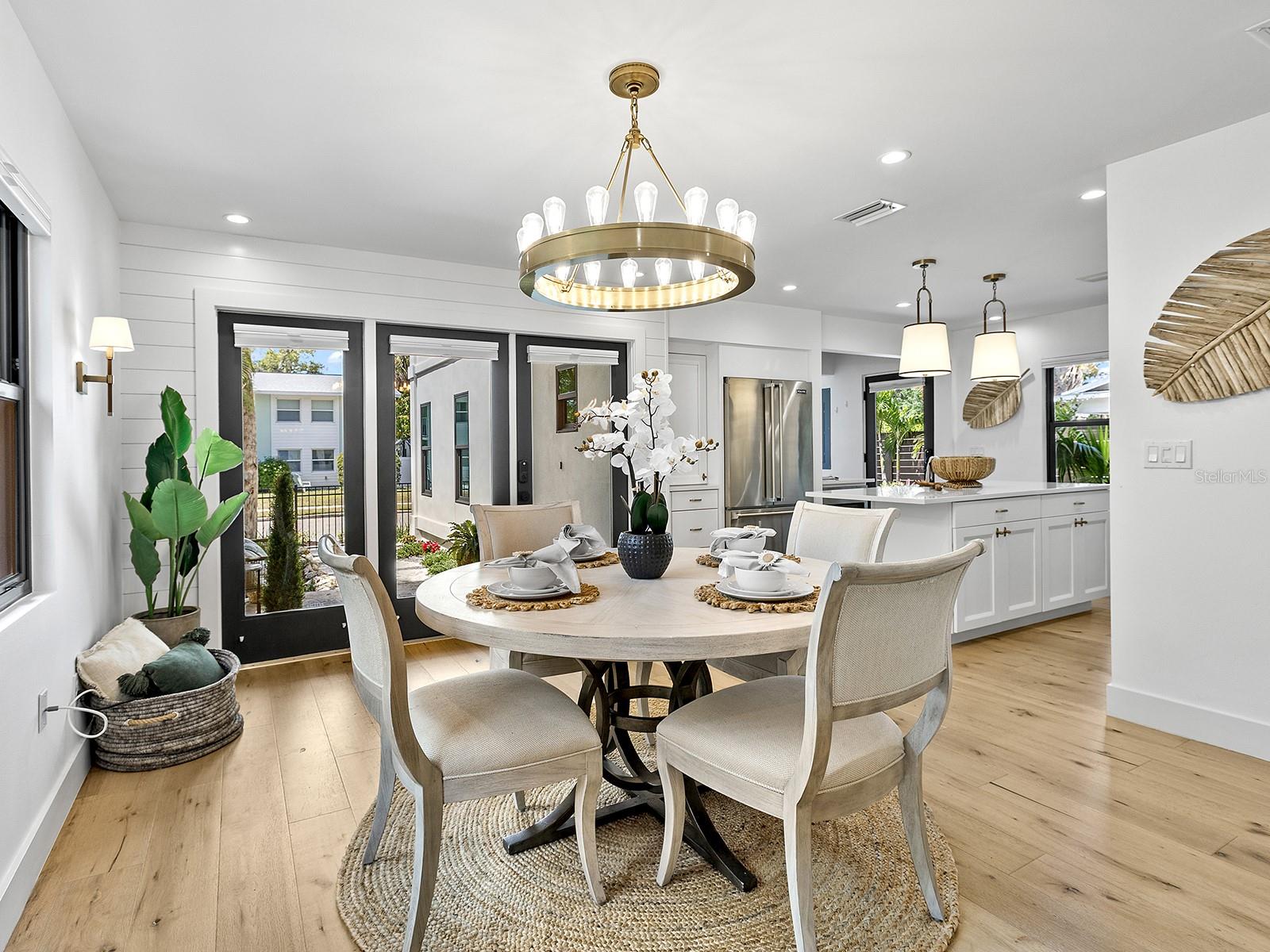 Image 9 of 32 For 617 Madison Court