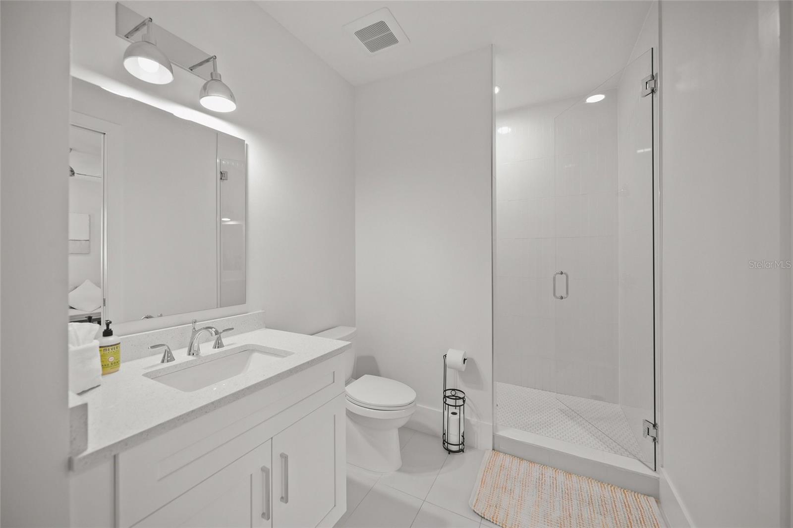 Image 25 of 57 For 3319 Osprey Avenue