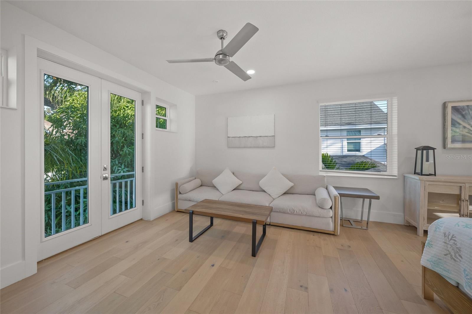 Image 27 of 57 For 3319 Osprey Avenue