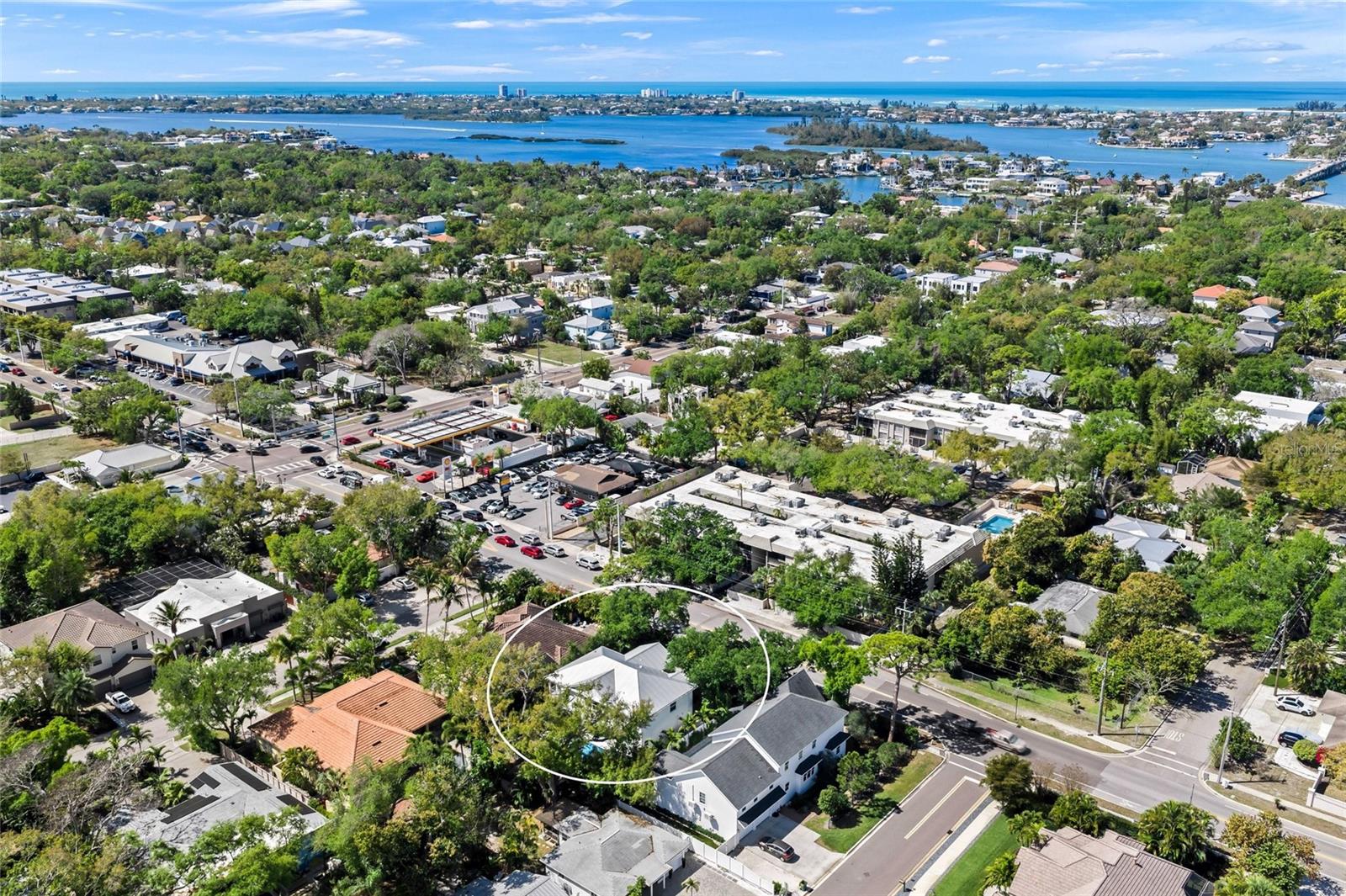 Image 41 of 57 For 3319 Osprey Avenue