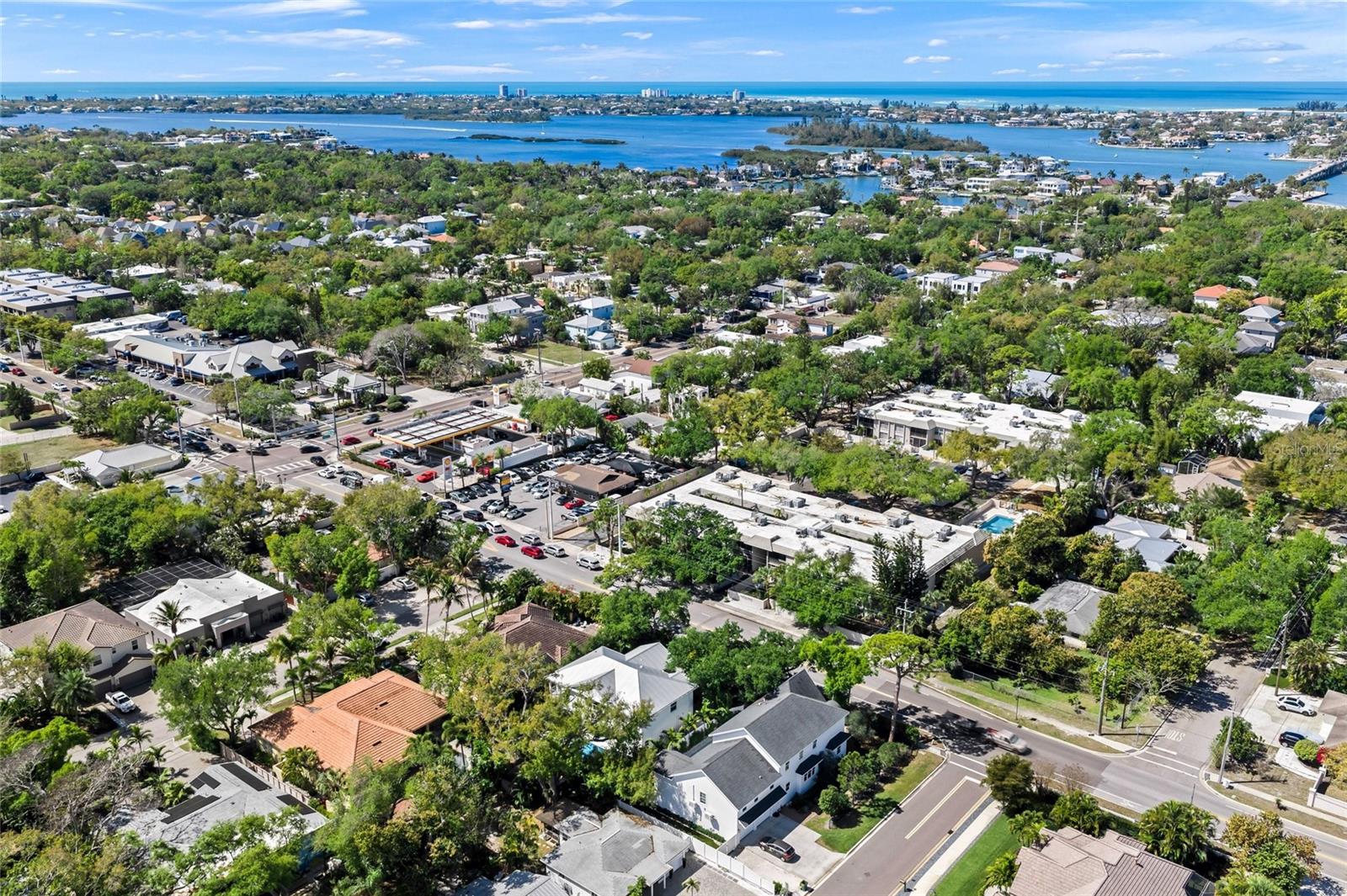 Image 47 of 57 For 3319 Osprey Avenue