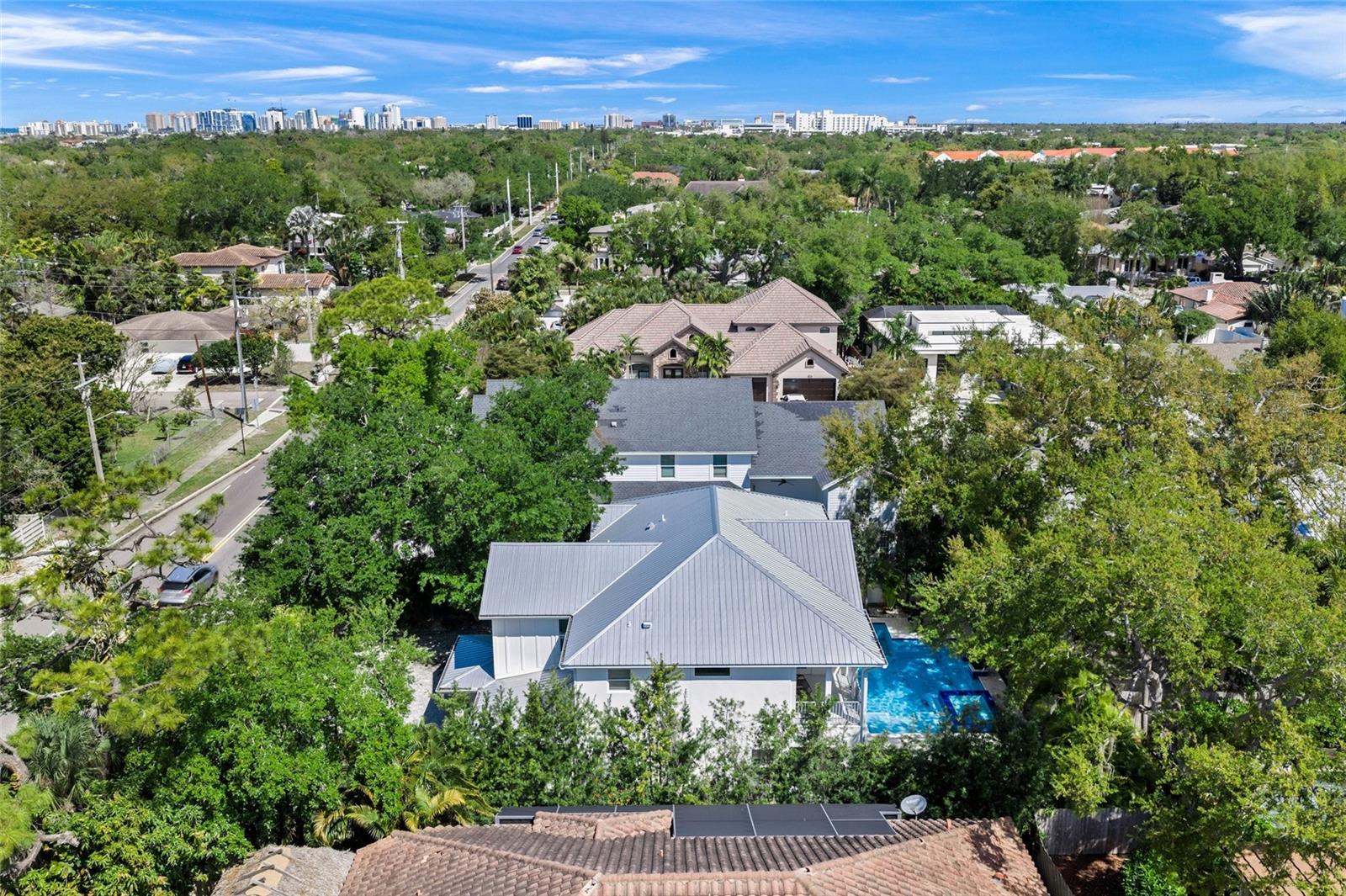 Image 52 of 57 For 3319 Osprey Avenue