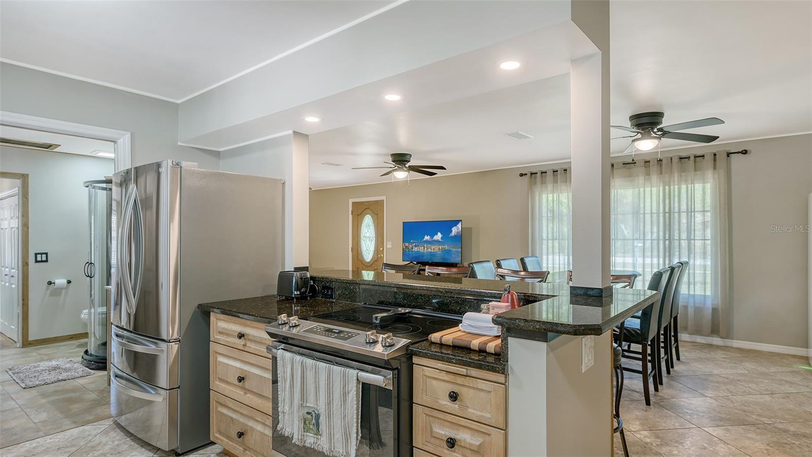 Listing photo id 15 for 3818 Gocio Road