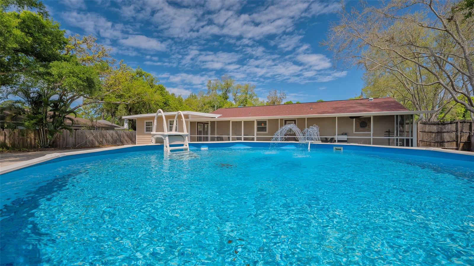 Listing photo id 30 for 3818 Gocio Road