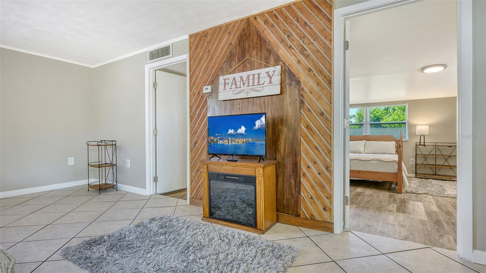 Listing photo id 36 for 3818 Gocio Road