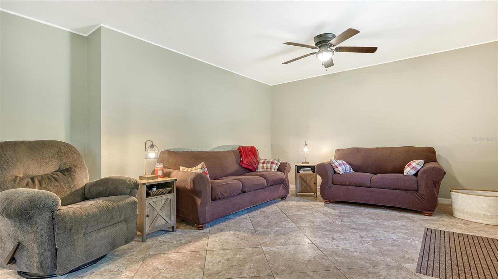 Listing photo id 6 for 3818 Gocio Road