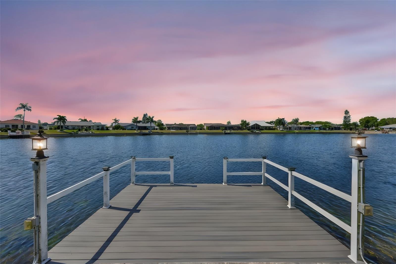 Details for 405 Blackhawk Circle, SUN CITY CENTER, FL 33573