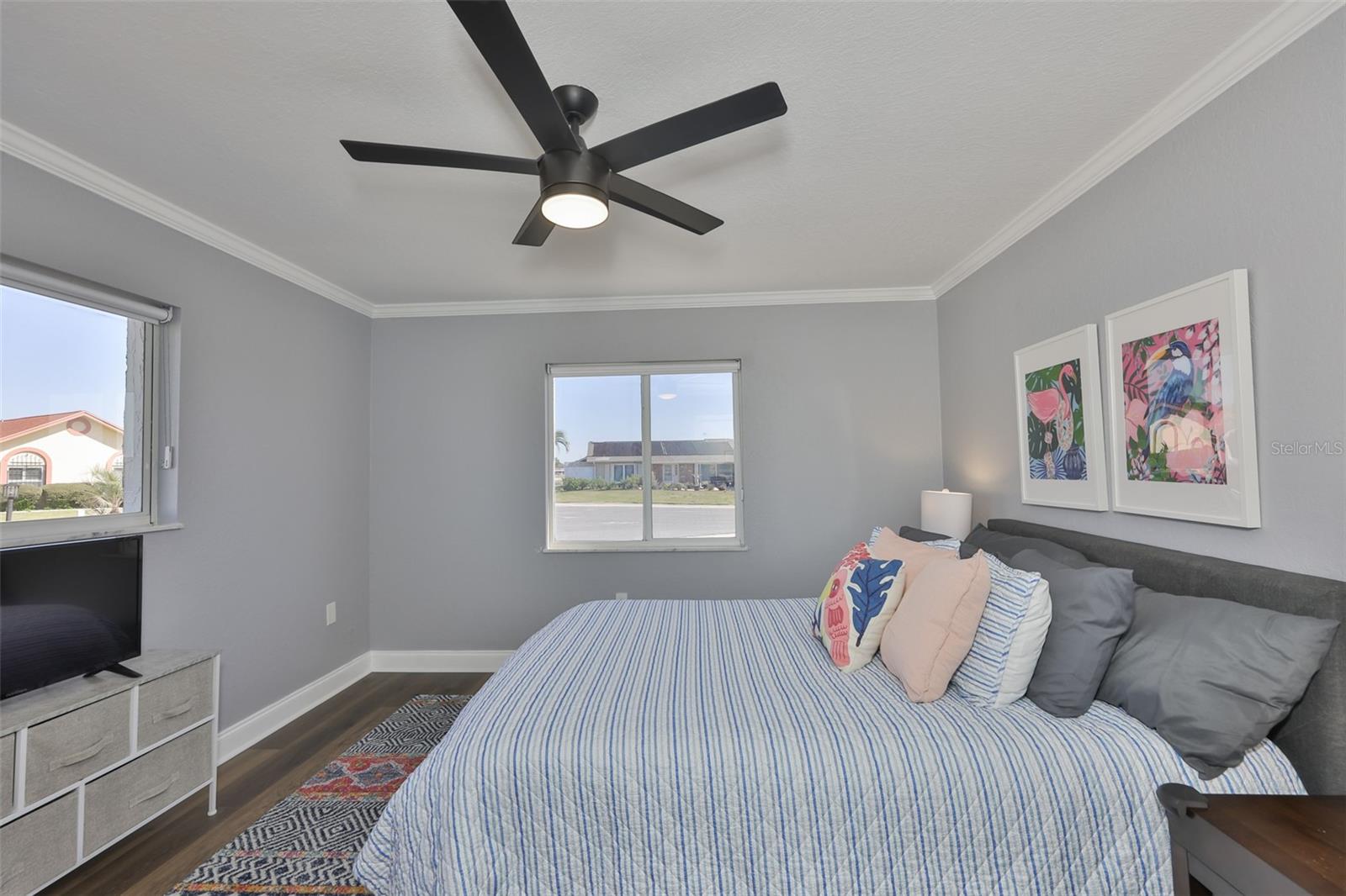 Image 19 of 52 For 405 Blackhawk Circle