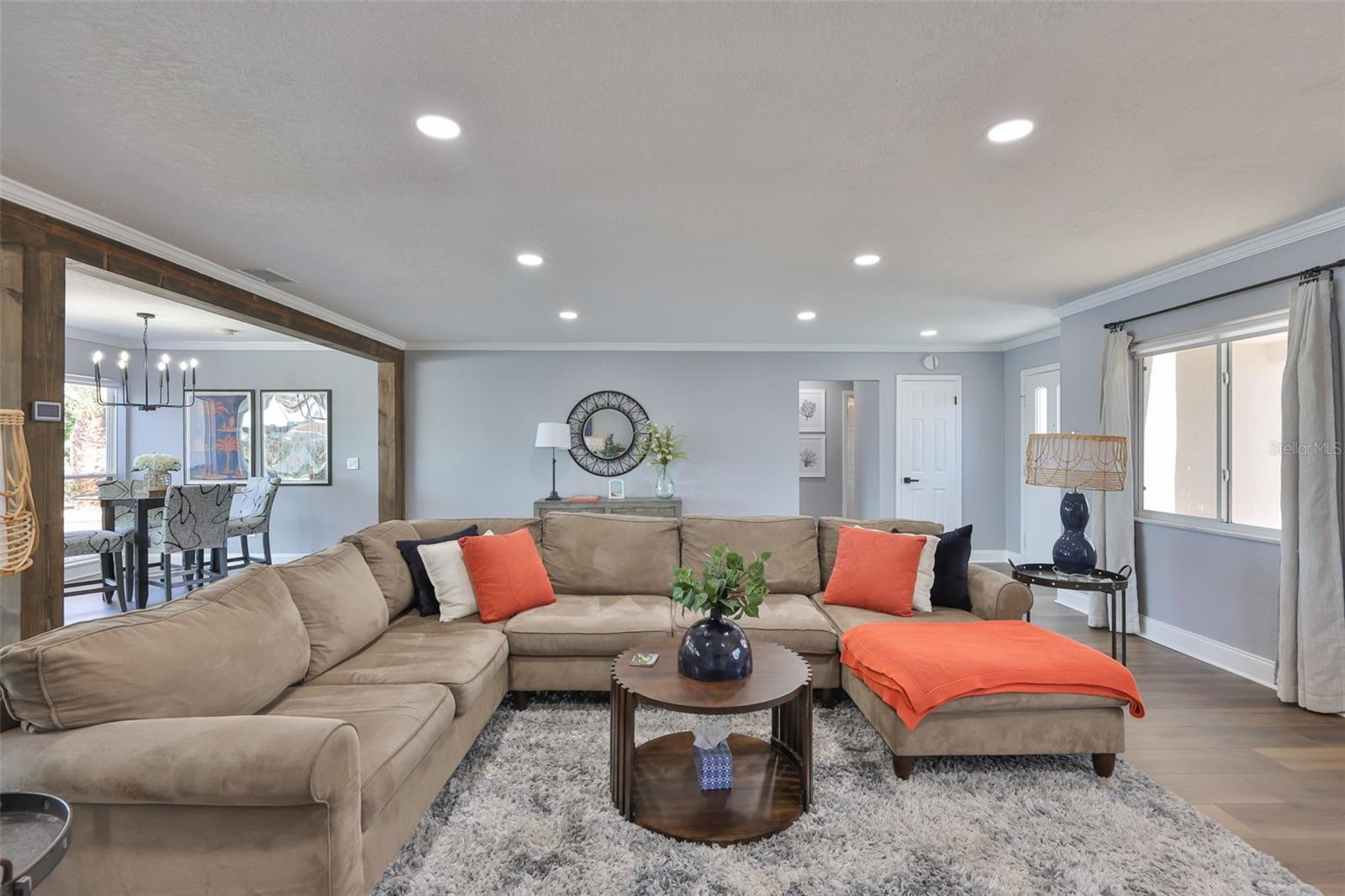 Image 28 of 52 For 405 Blackhawk Circle