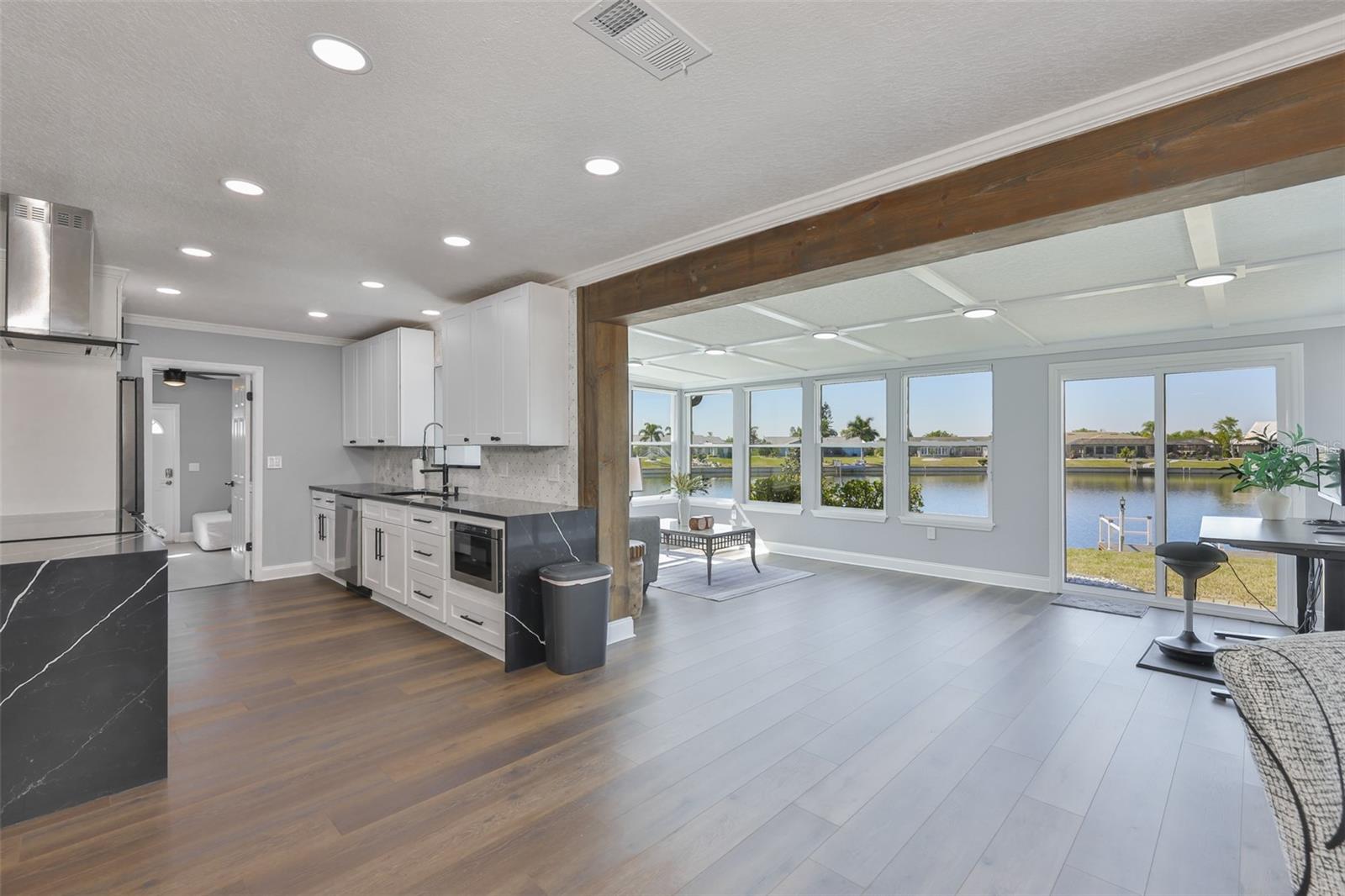 Image 32 of 52 For 405 Blackhawk Circle