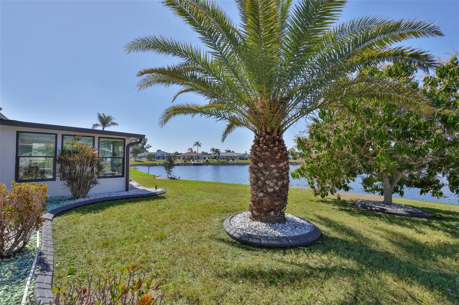 Image 51 of 52 For 405 Blackhawk Circle