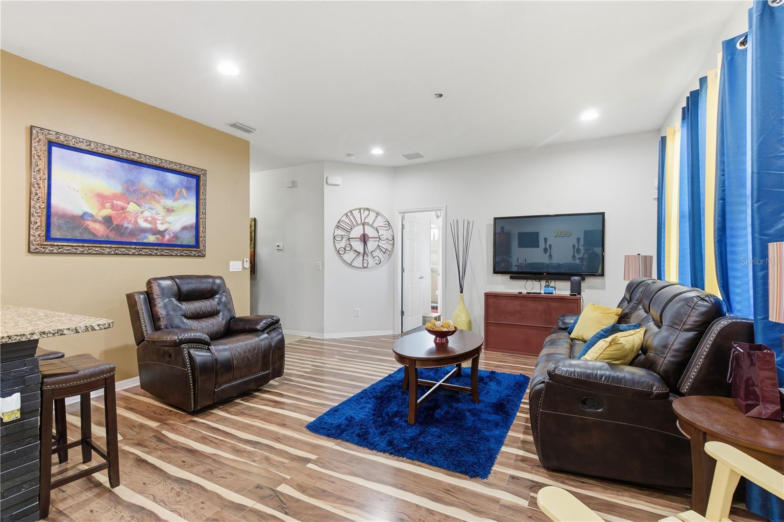 Image 4 of 47 For 10848 79th Street E