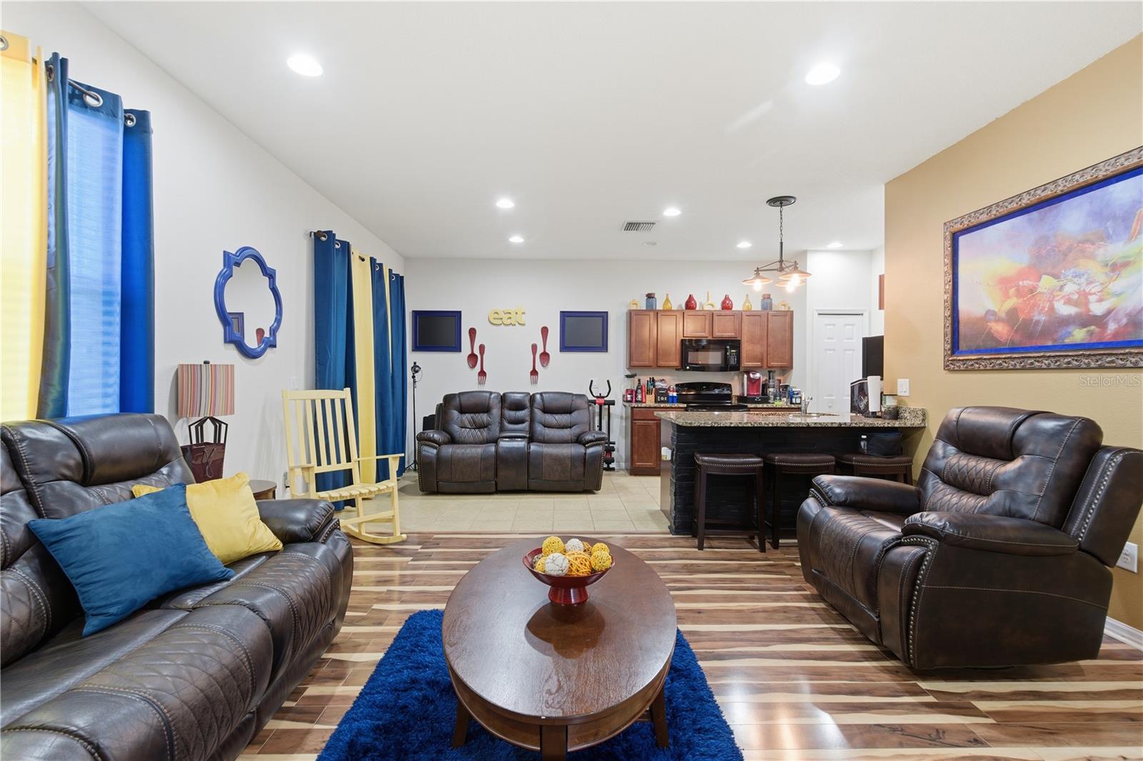 Image 6 of 47 For 10848 79th Street E