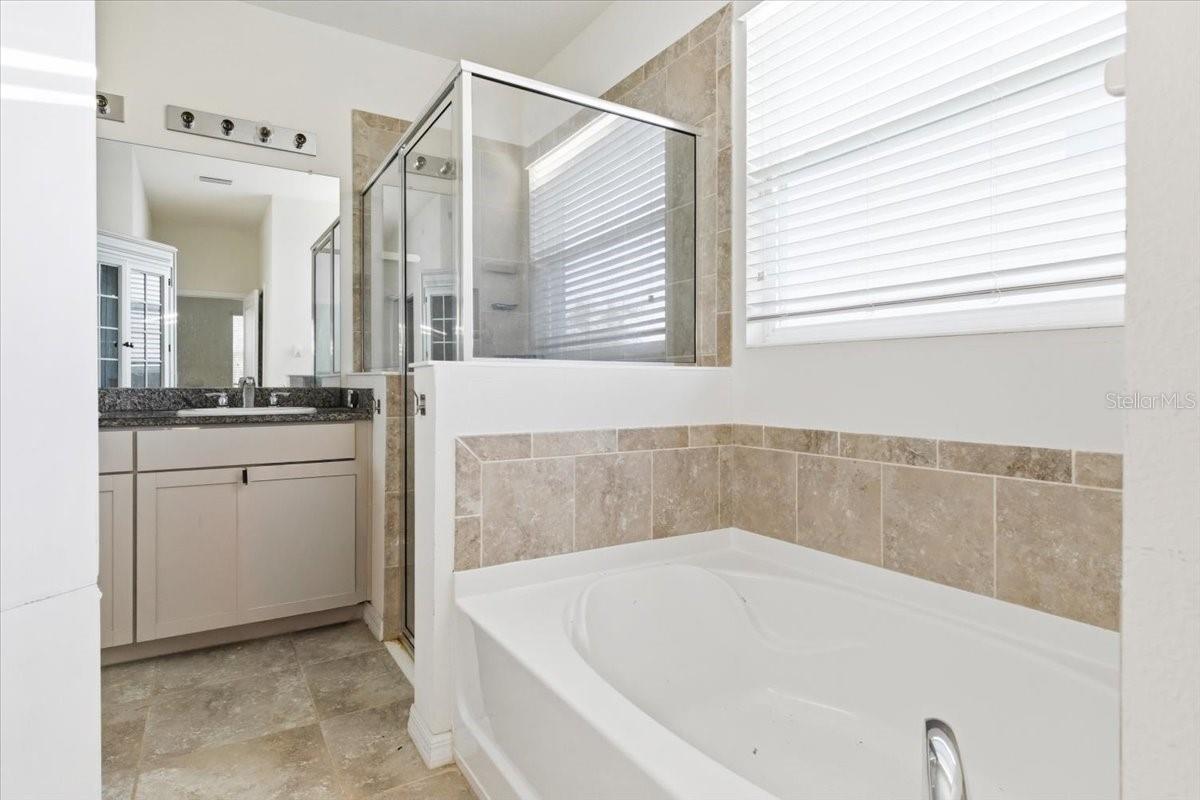 Image 15 of 35 For 6702 Devesta Loop