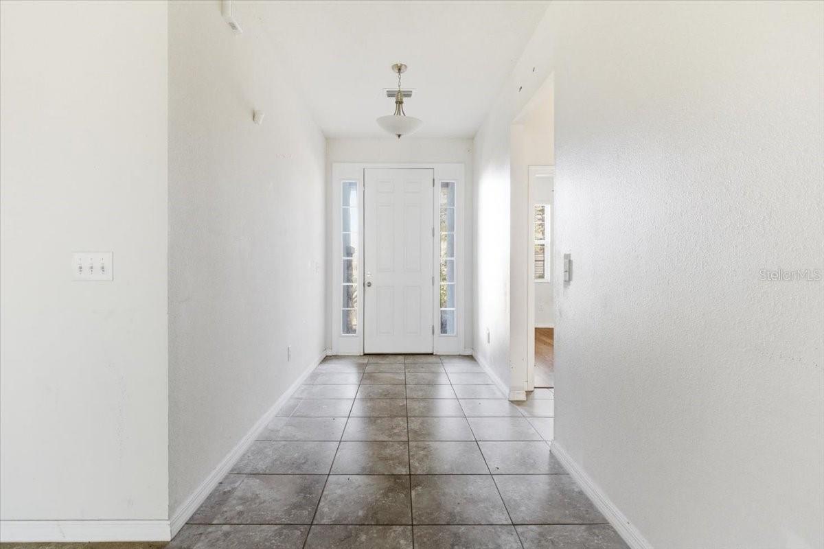 Image 8 of 35 For 6702 Devesta Loop