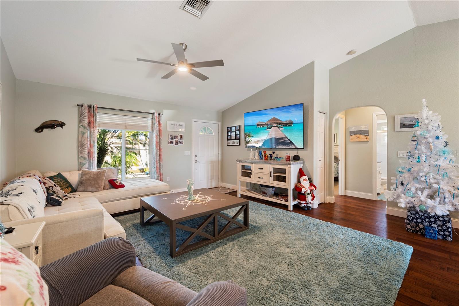 Image 8 of 28 For 12371 Minot Avenue