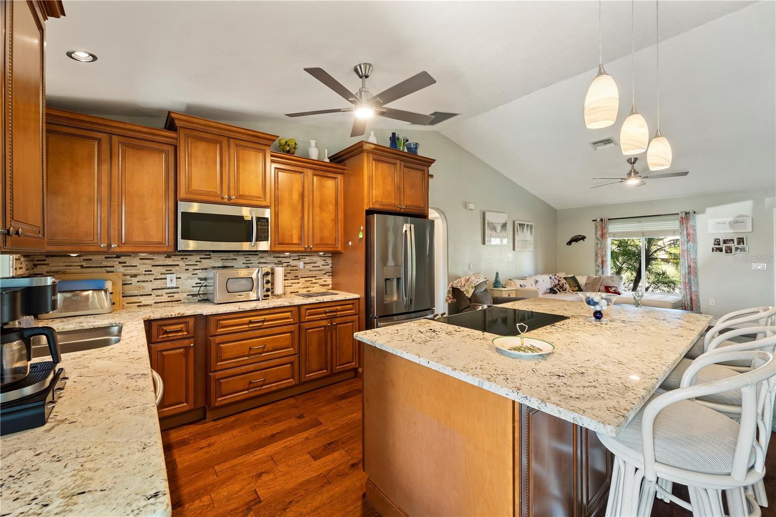 Image 9 of 28 For 12371 Minot Avenue