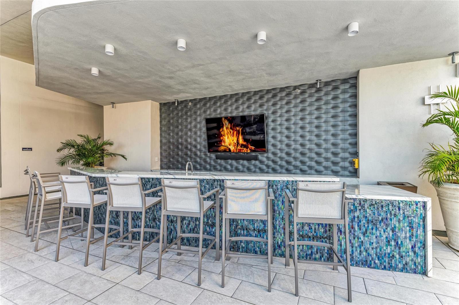 Image 13 of 71 For 275 1st Avenue S 1904