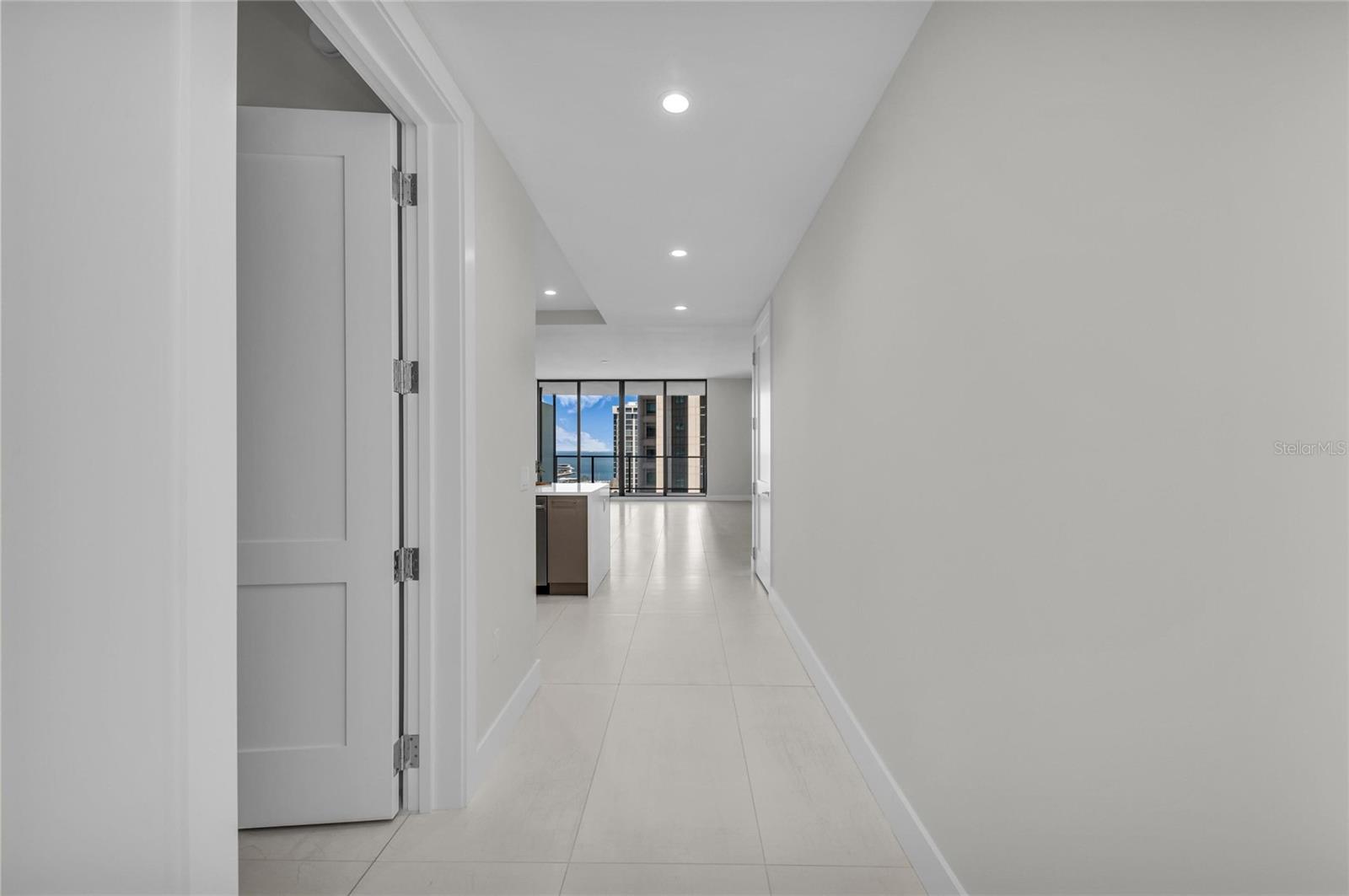 Image 17 of 71 For 275 1st Avenue S 1904