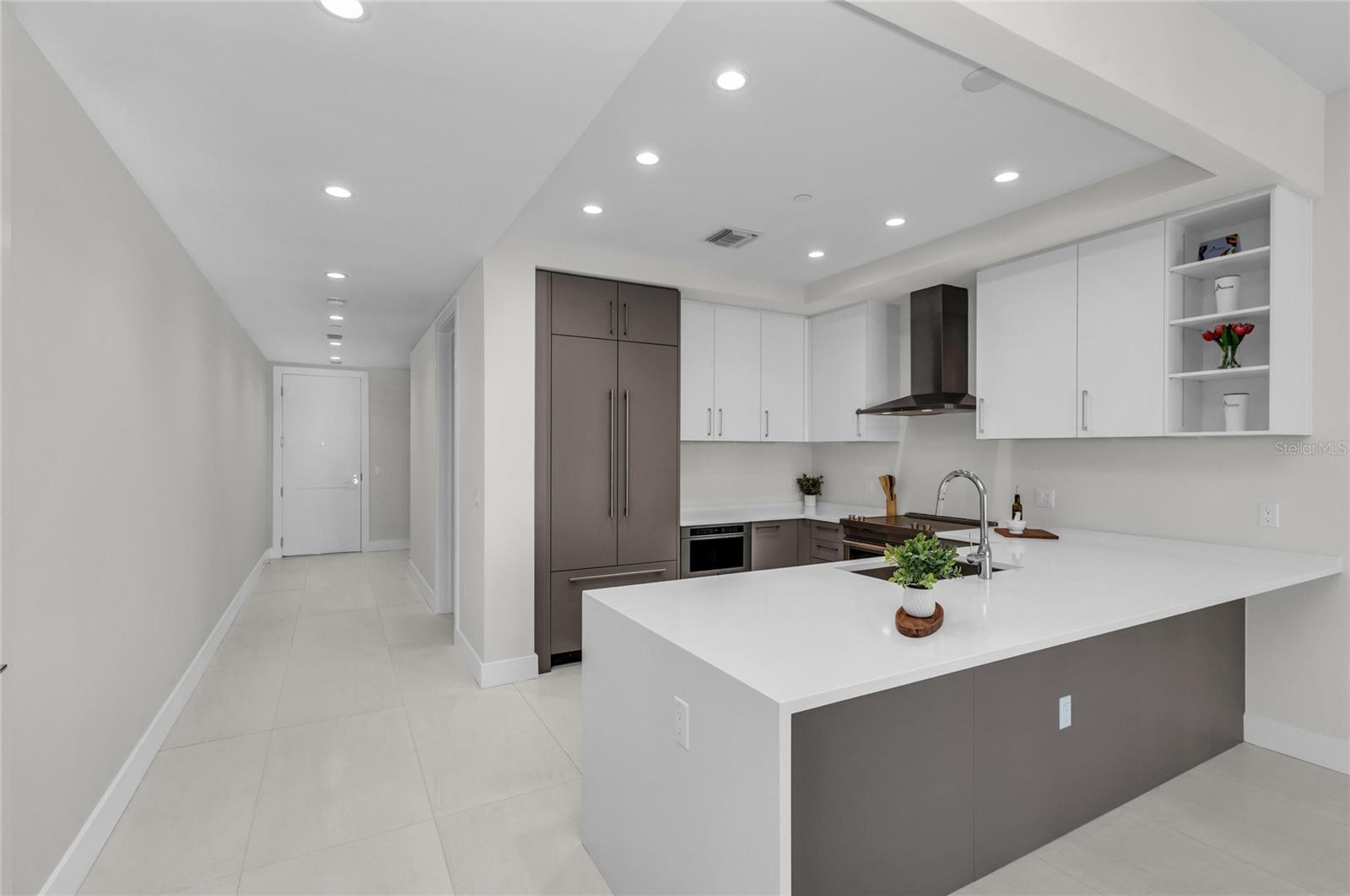 Image 19 of 71 For 275 1st Avenue S 1904