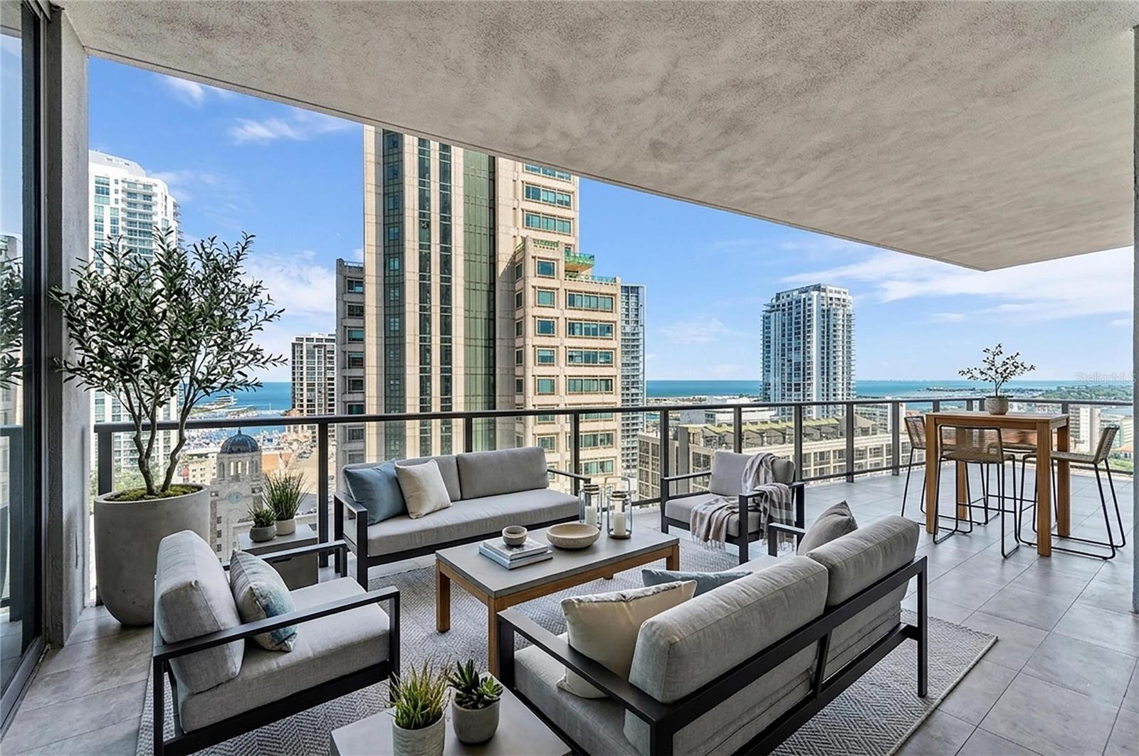 Image 28 of 71 For 275 1st Avenue S 1904