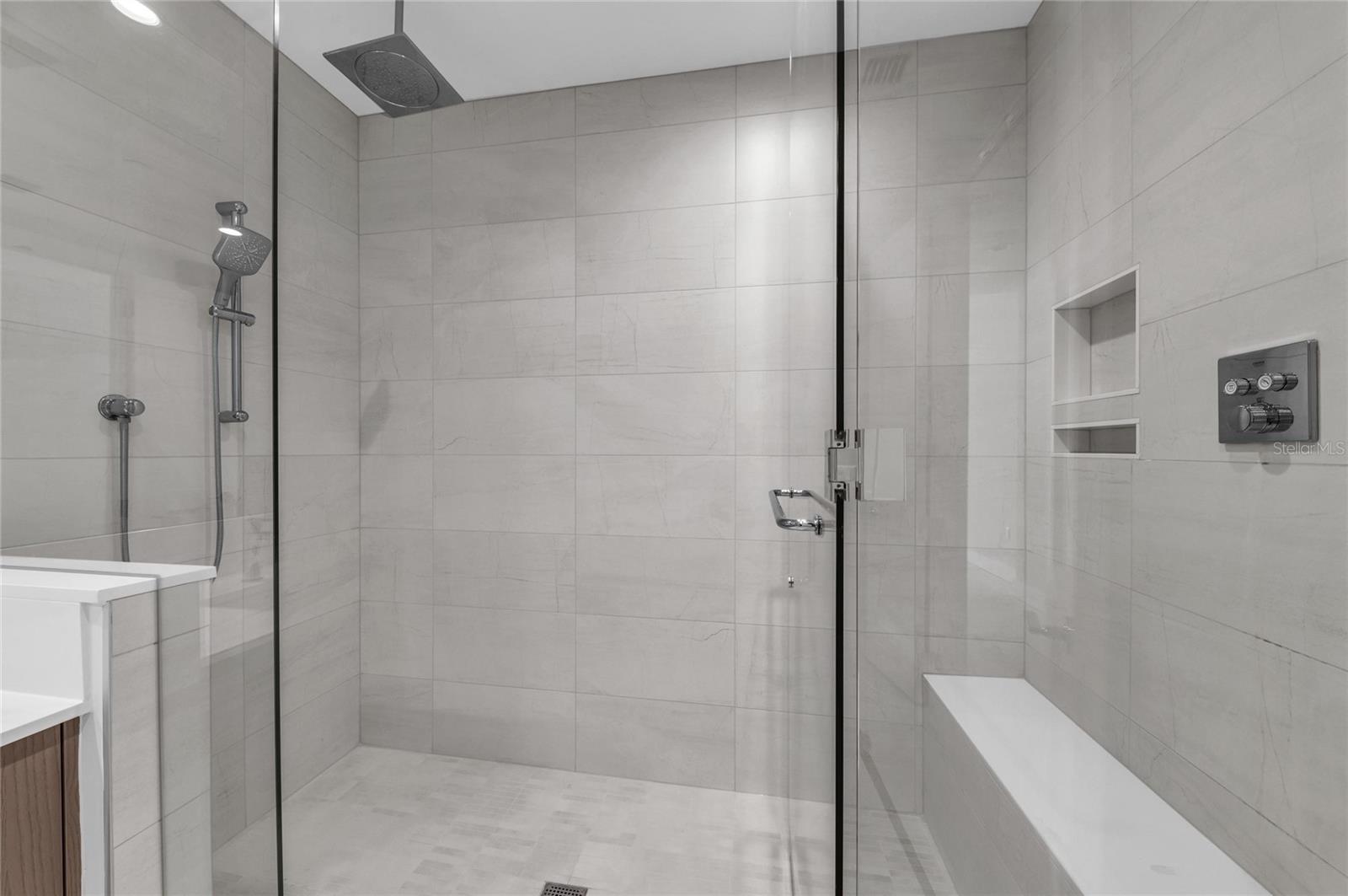 Image 36 of 71 For 275 1st Avenue S 1904