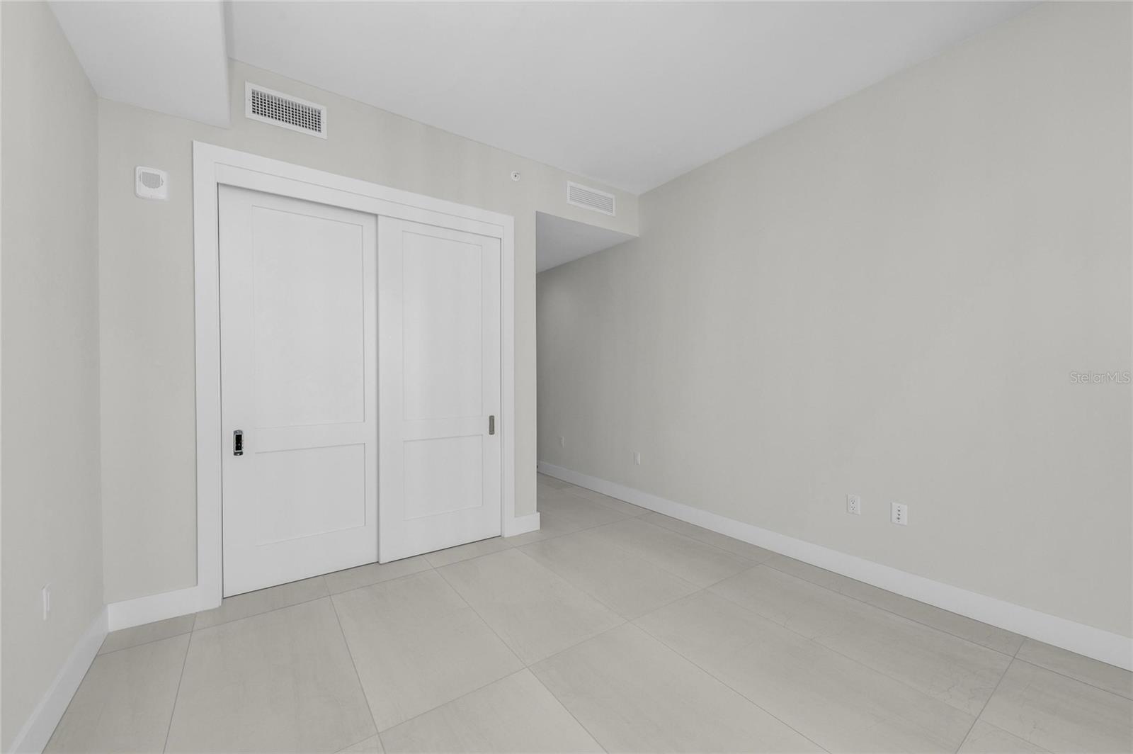 Image 38 of 71 For 275 1st Avenue S 1904