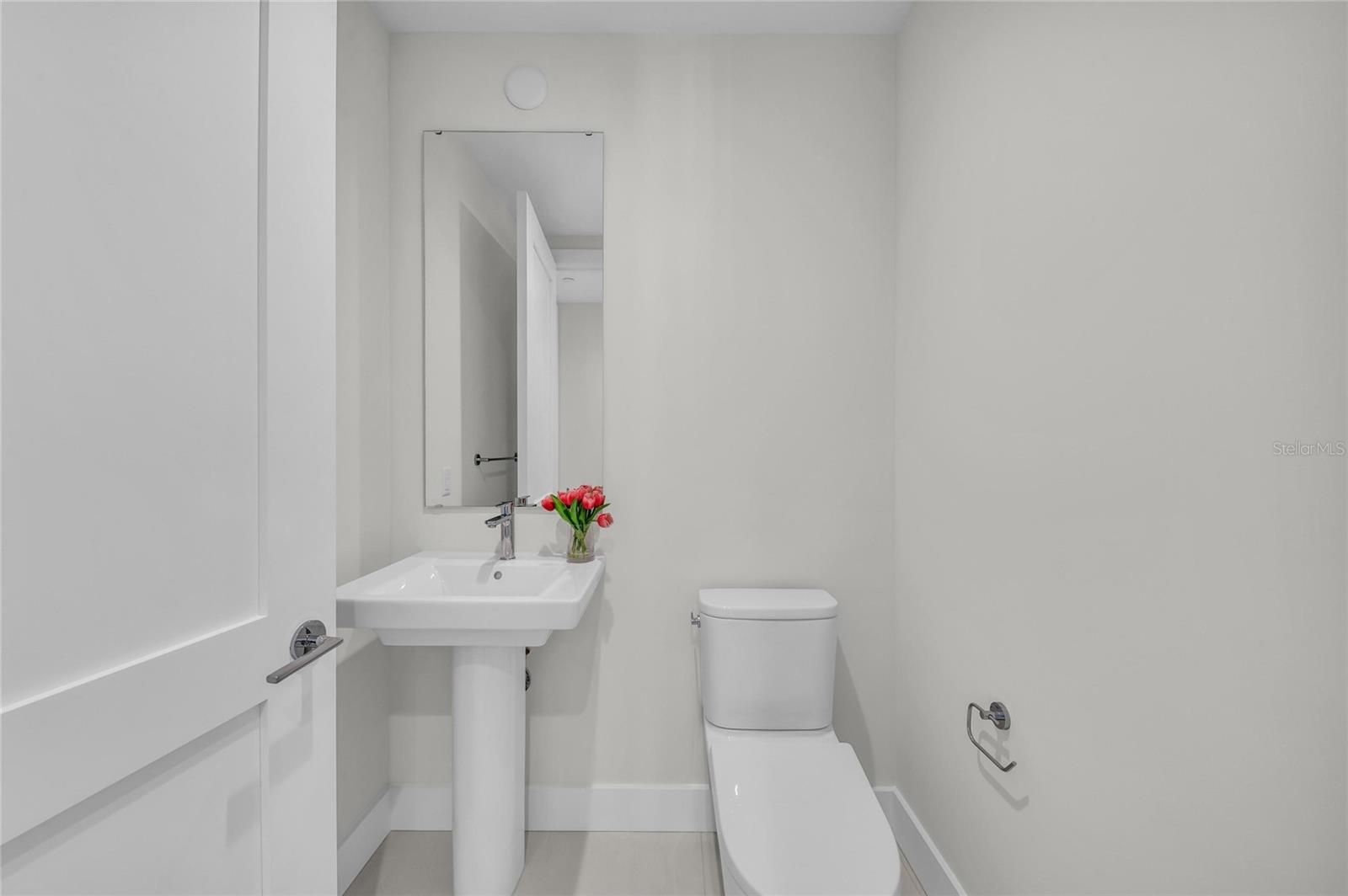 Image 41 of 71 For 275 1st Avenue S 1904