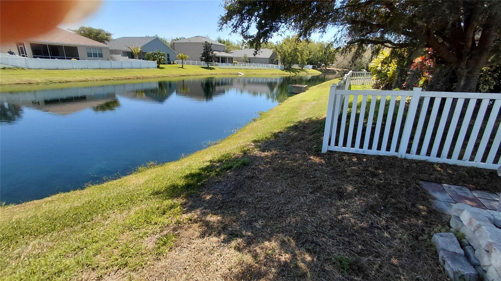 Image 34 of 40 For 7117 50-th Ave Cir E