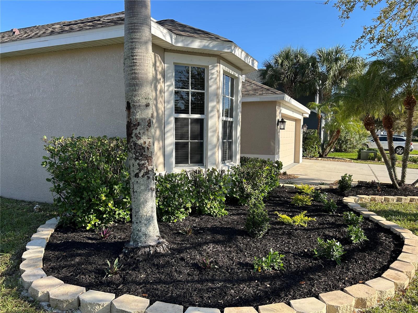 Image 5 of 40 For 7117 50-th Ave Cir E